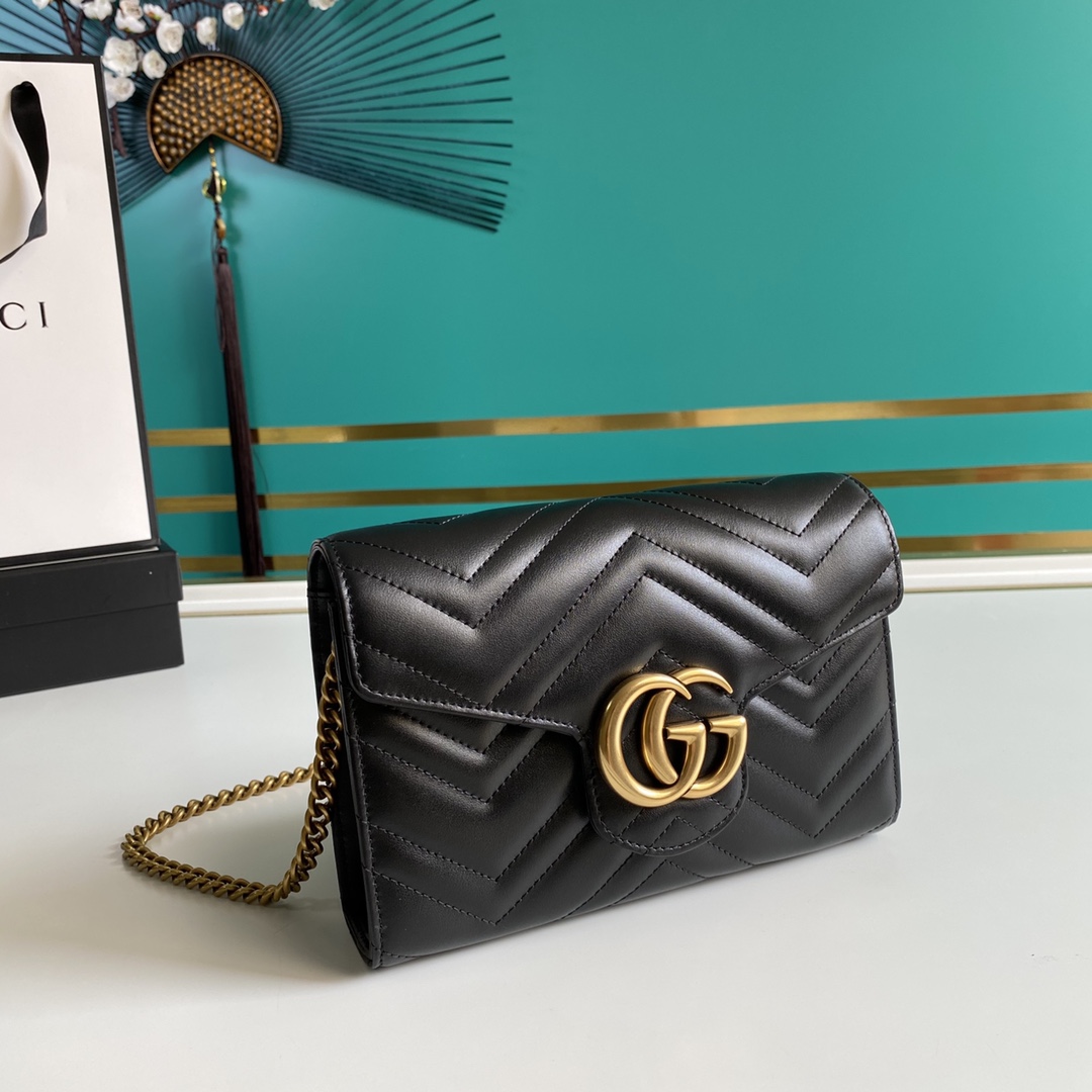 Gucci Leather Shoulder Bag(20-13-6cm)   474575 - DesignerGu