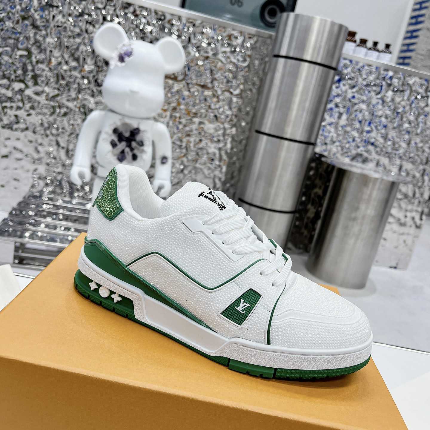 Louis Vuitton LV Trainer Sneaker          1AARLO - DesignerGu