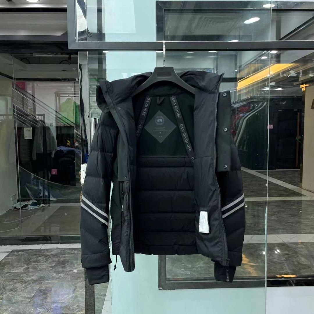 Canada Goose Down Jacket  - DesignerGu