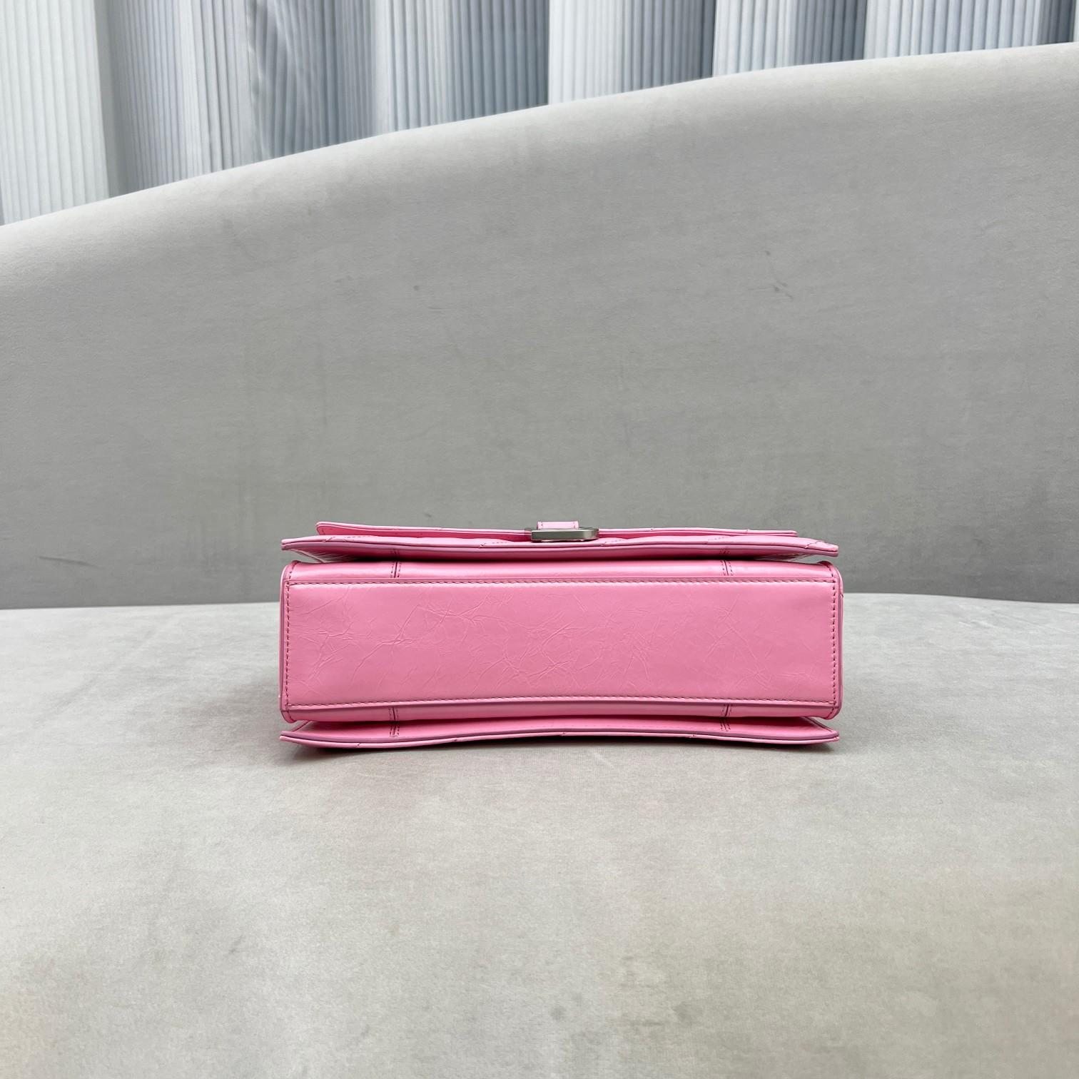 Balenciaga Women's Crush Small Chain Bag Quilted In Pink(25-15-9.5cm) - DesignerGu