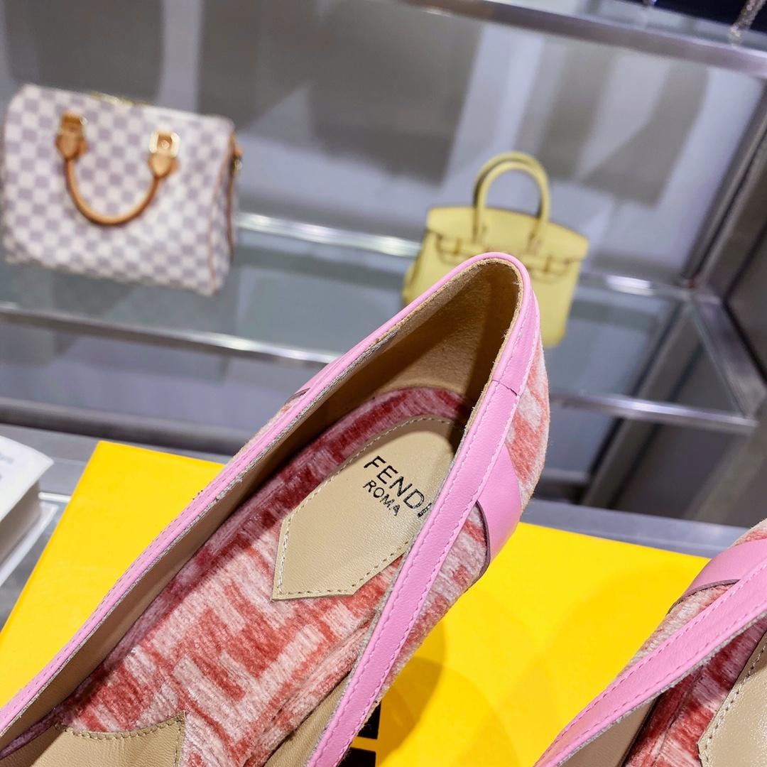 Fendi Baguette Pump - DesignerGu