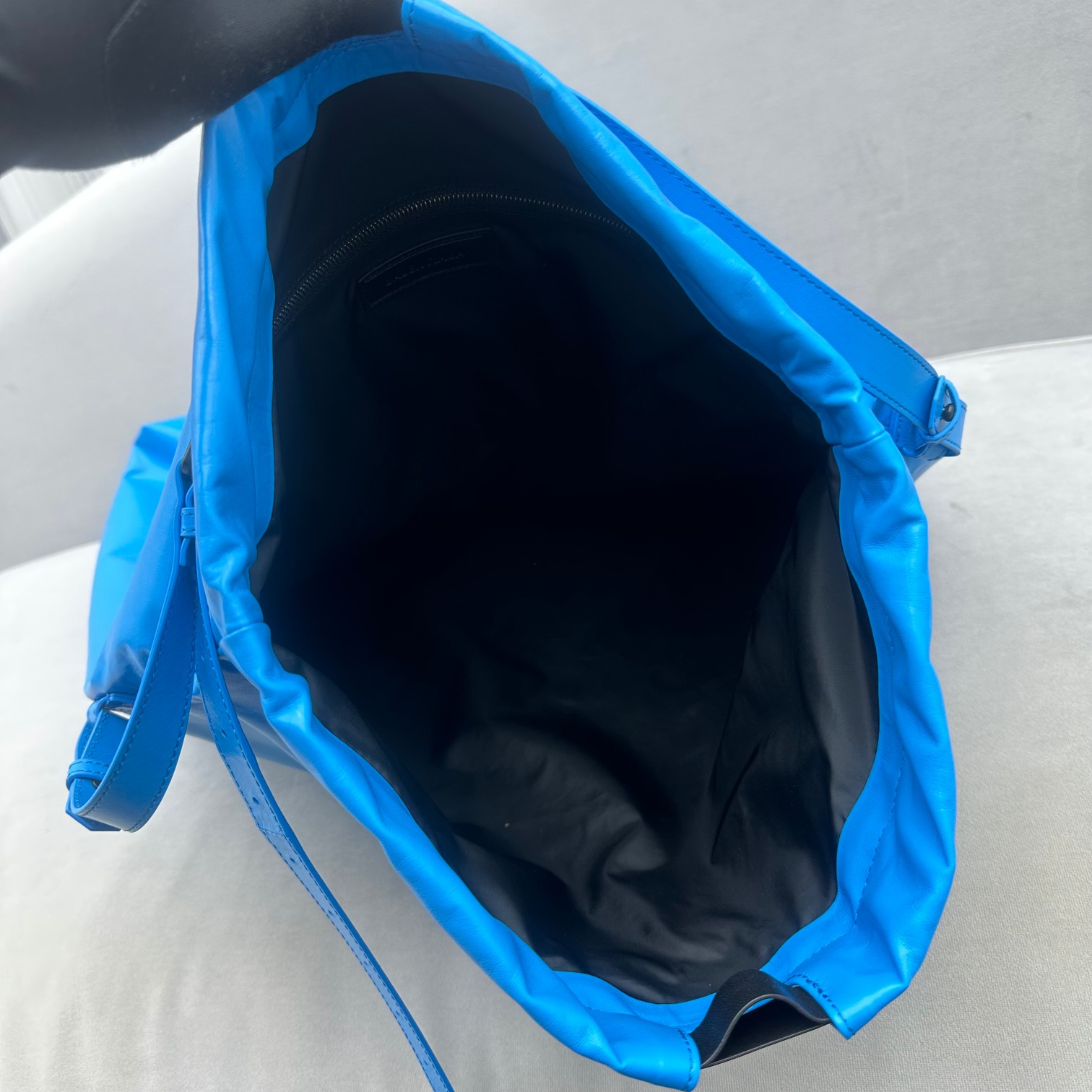 Balenciaga Trash Bag Large Pouch In Blue(37-40-52cm) - DesignerGu