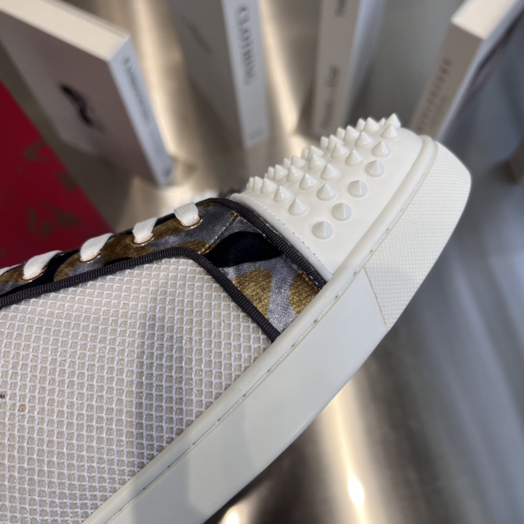 Christian Louboutin Low-Top Sneaker - DesignerGu