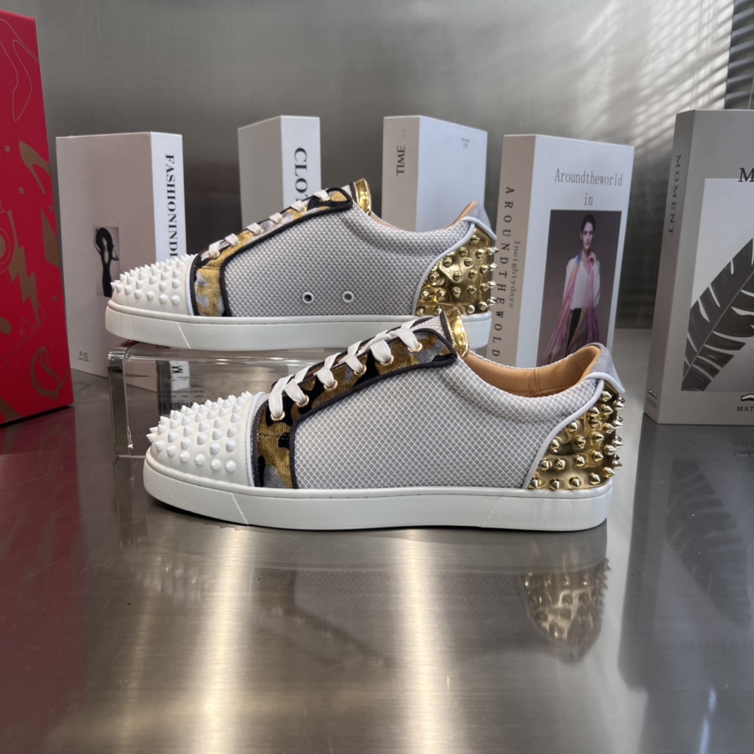 Christian Louboutin Low-Top Sneaker - DesignerGu