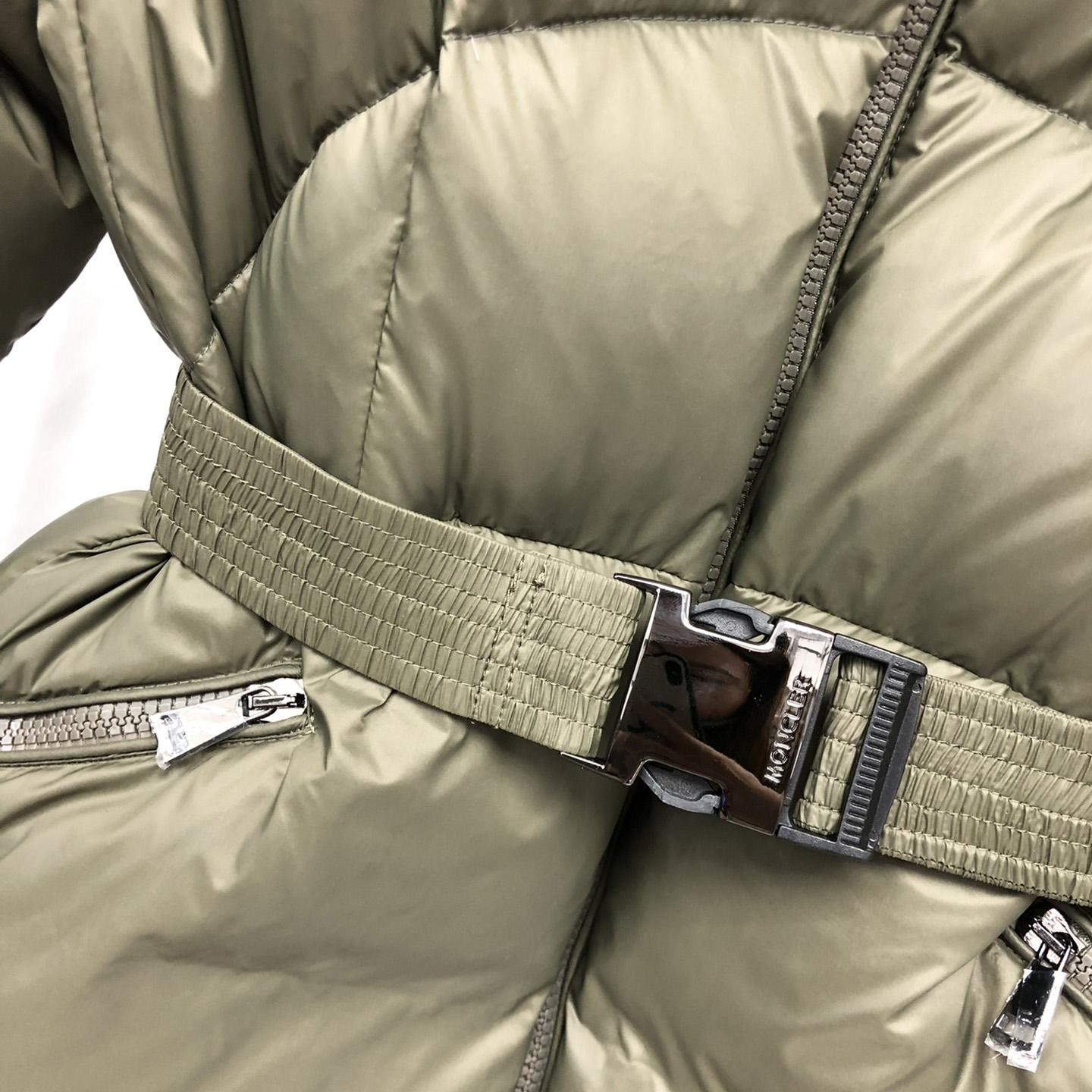 Moncler Short Down Jacket - DesignerGu