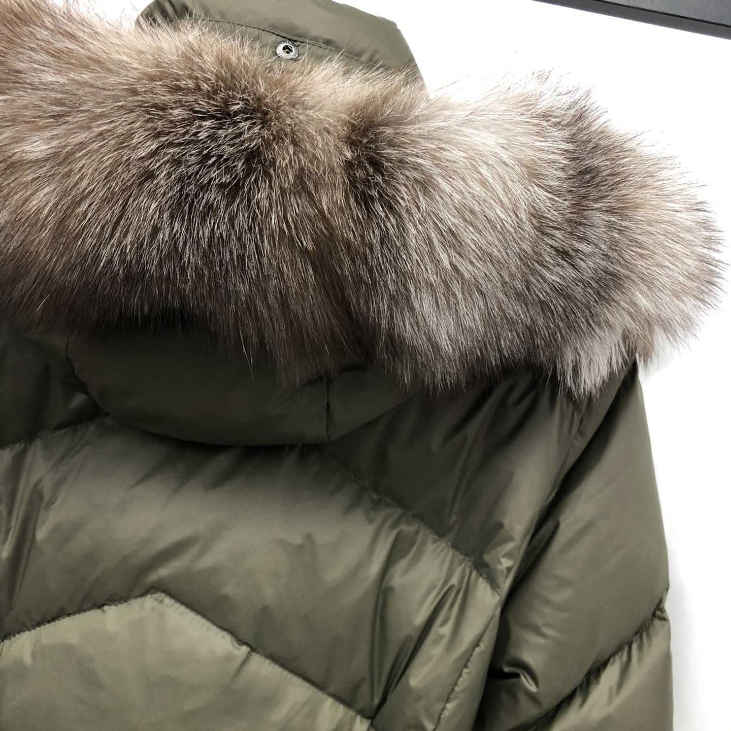 Moncler Short Down Jacket - DesignerGu