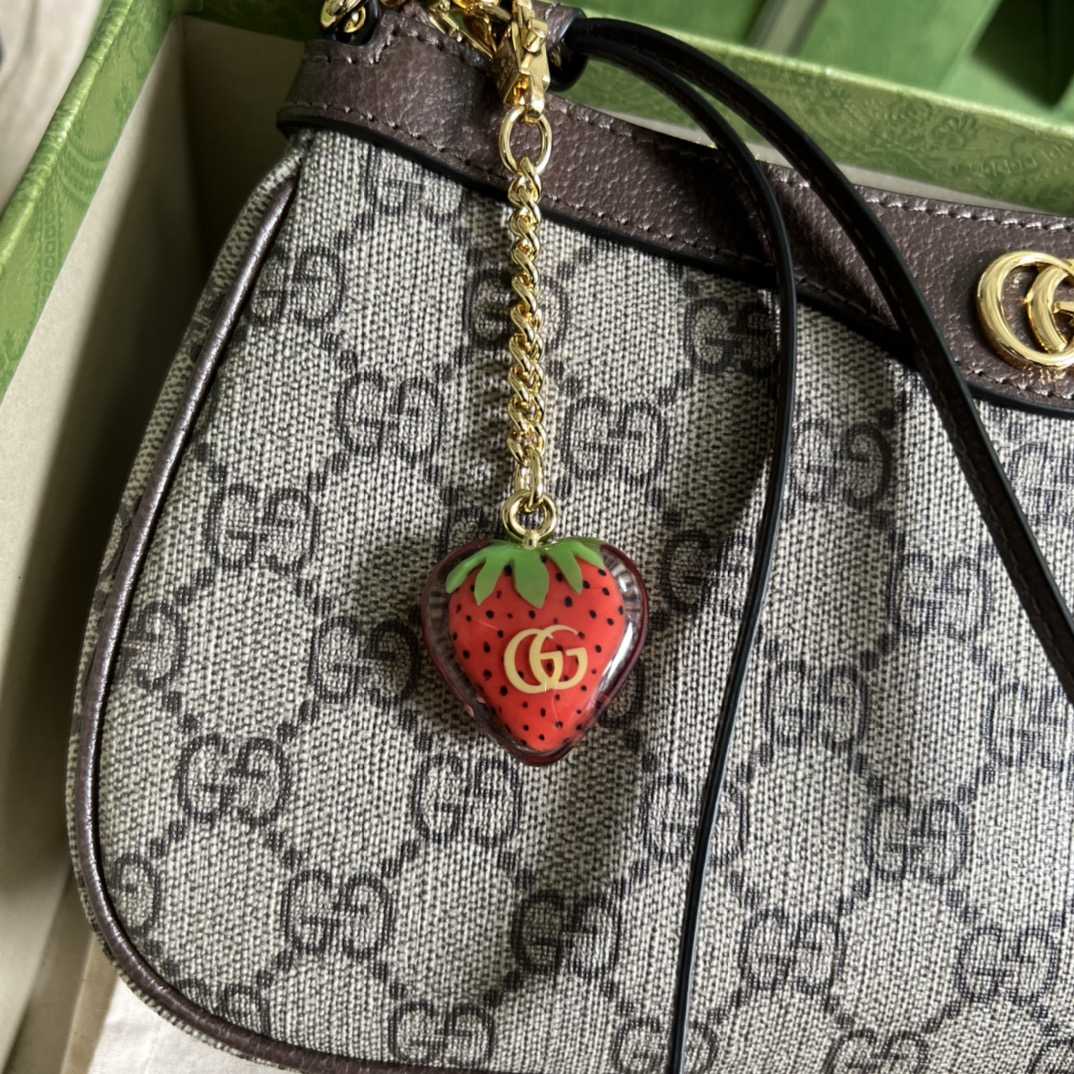 Gucci Ophidia GG Small Handbag(25*15.5*6cm)    - DesignerGu