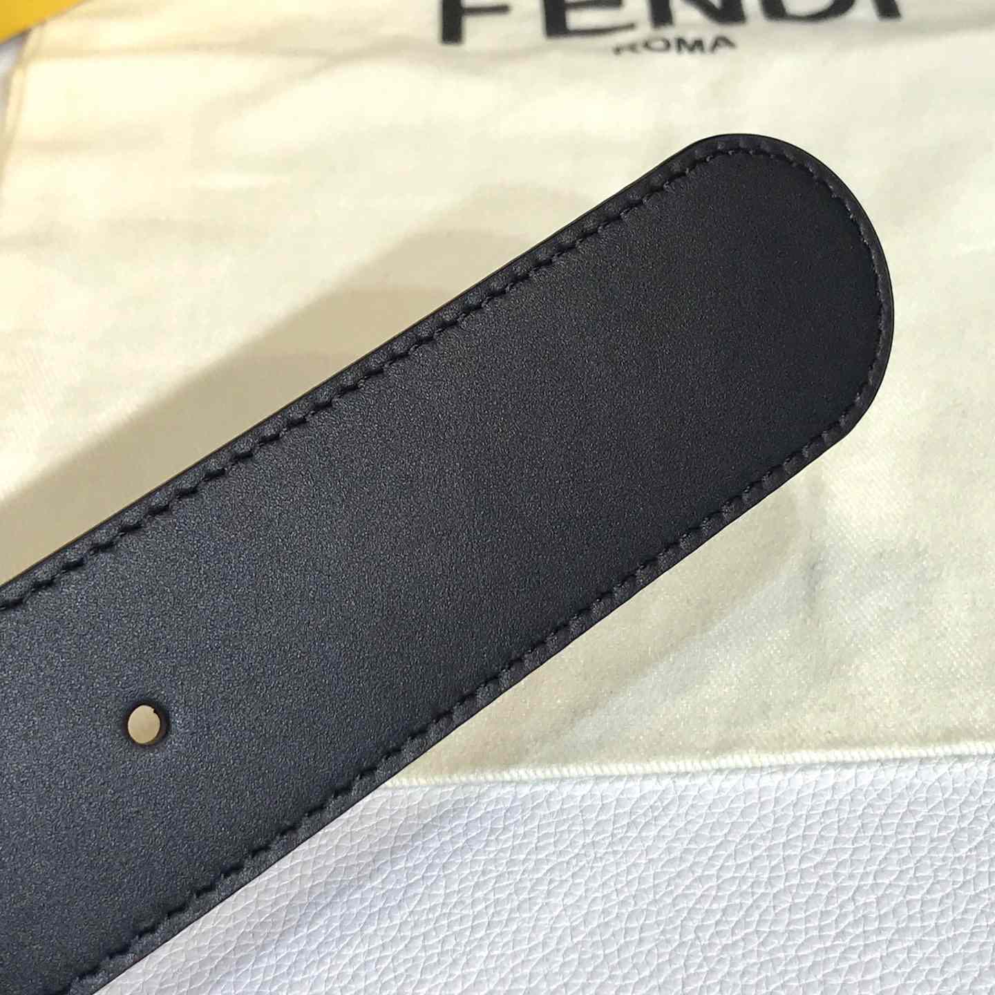 Fendi Black Leather Belt - DesignerGu