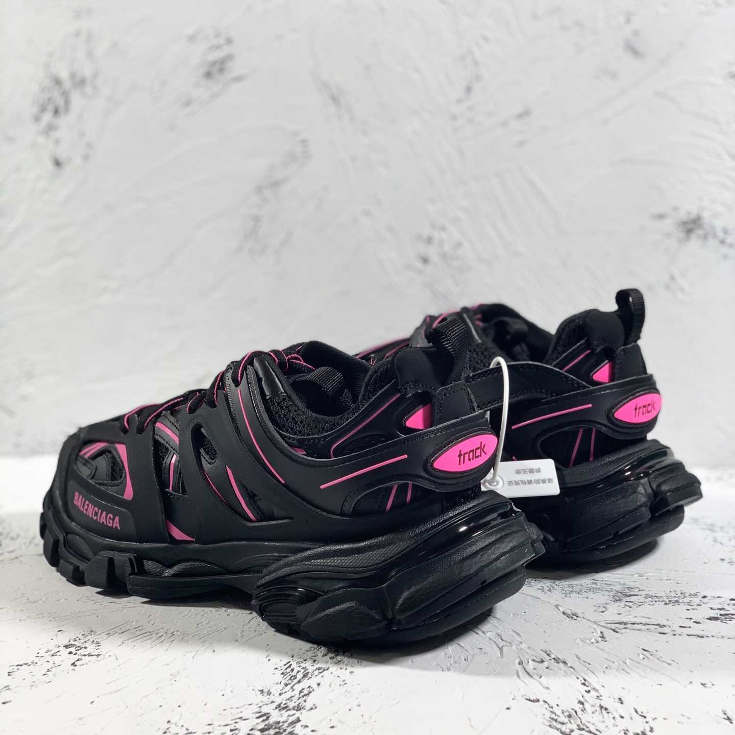 Balenciaga Track Sneaker  - DesignerGu