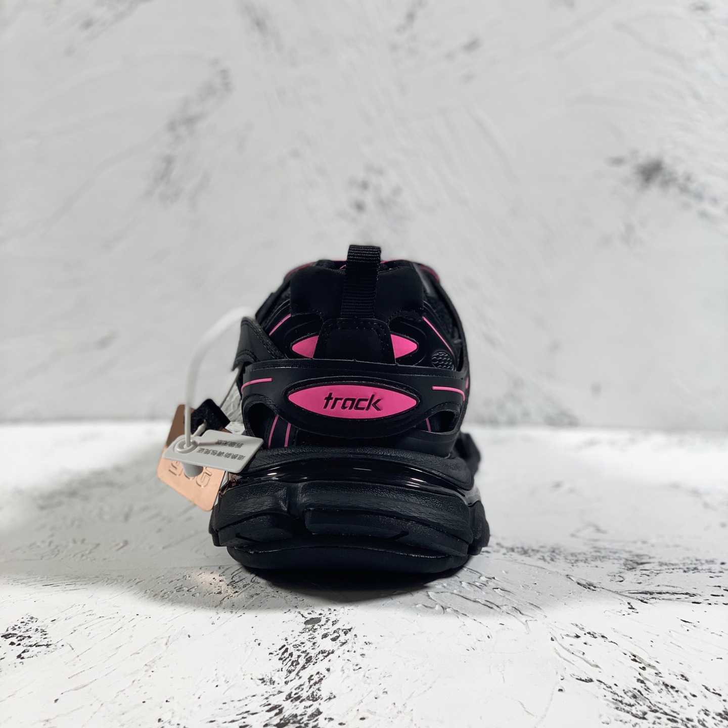 Balenciaga Track Sneaker  - DesignerGu