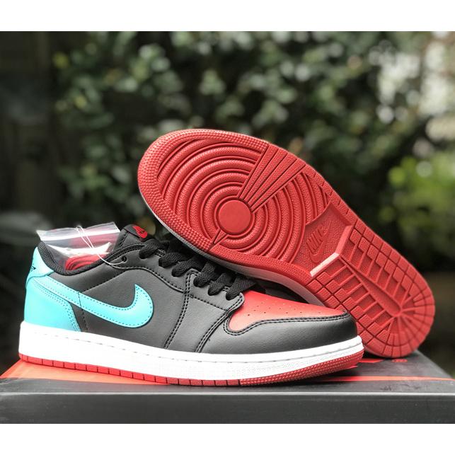 Air Jordan 1 Low OG WMNS “UNC to Chicago” Sneaker      CZ0775-046  - DesignerGu