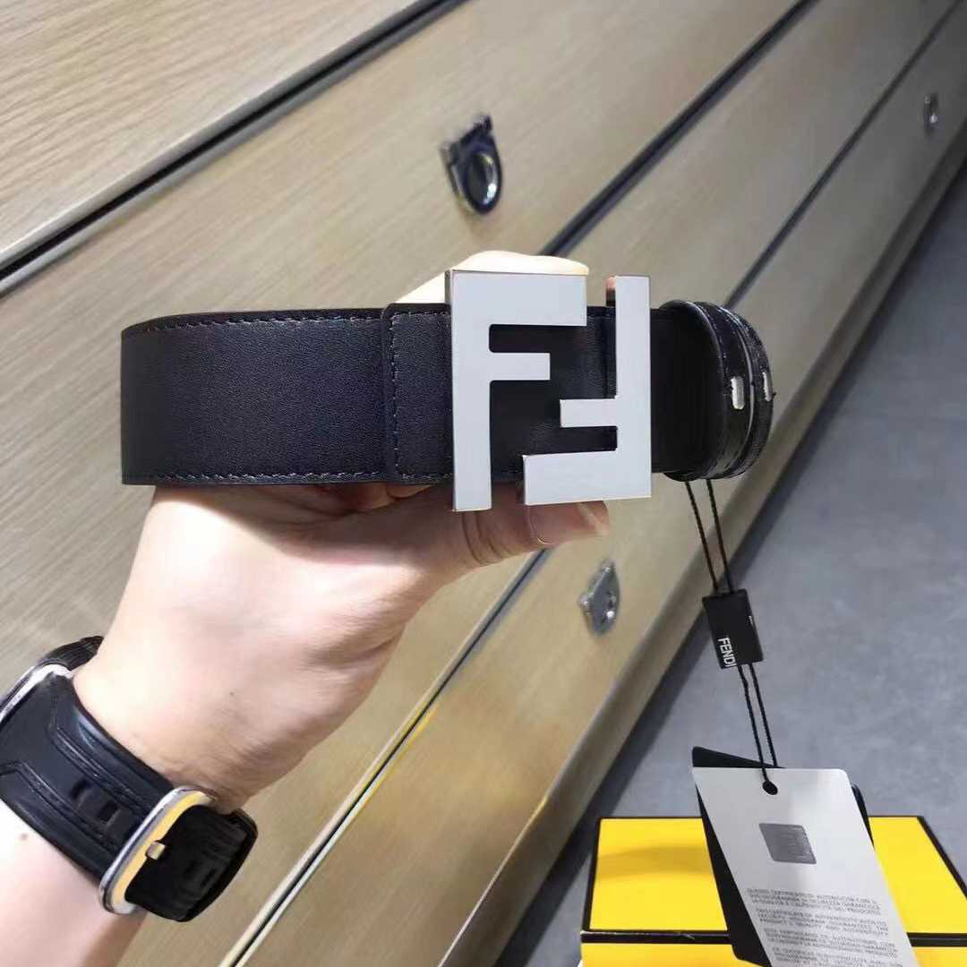 Fendi Black Leather Belt - DesignerGu