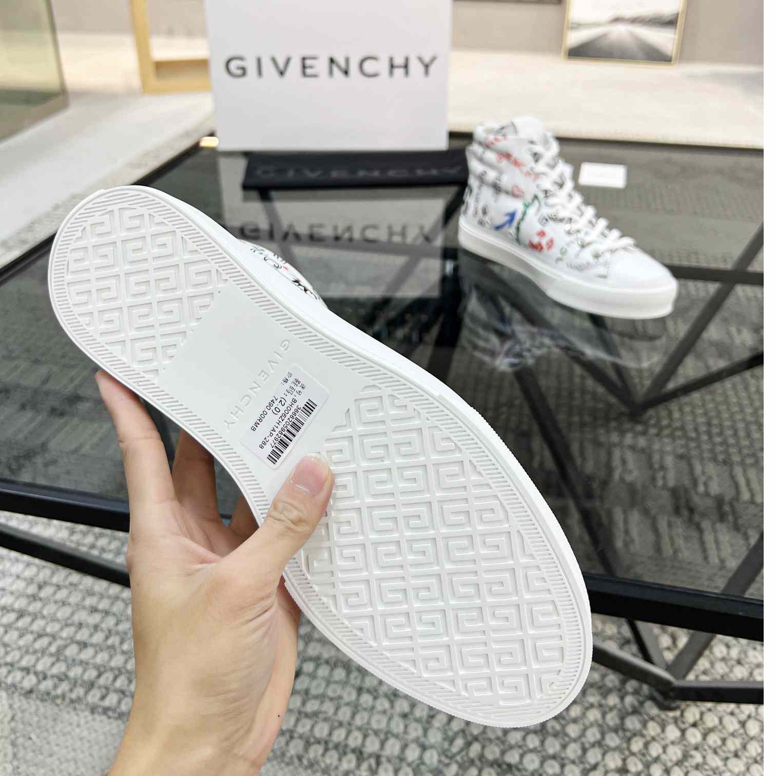 Givenchy City High Top Sneaker - DesignerGu