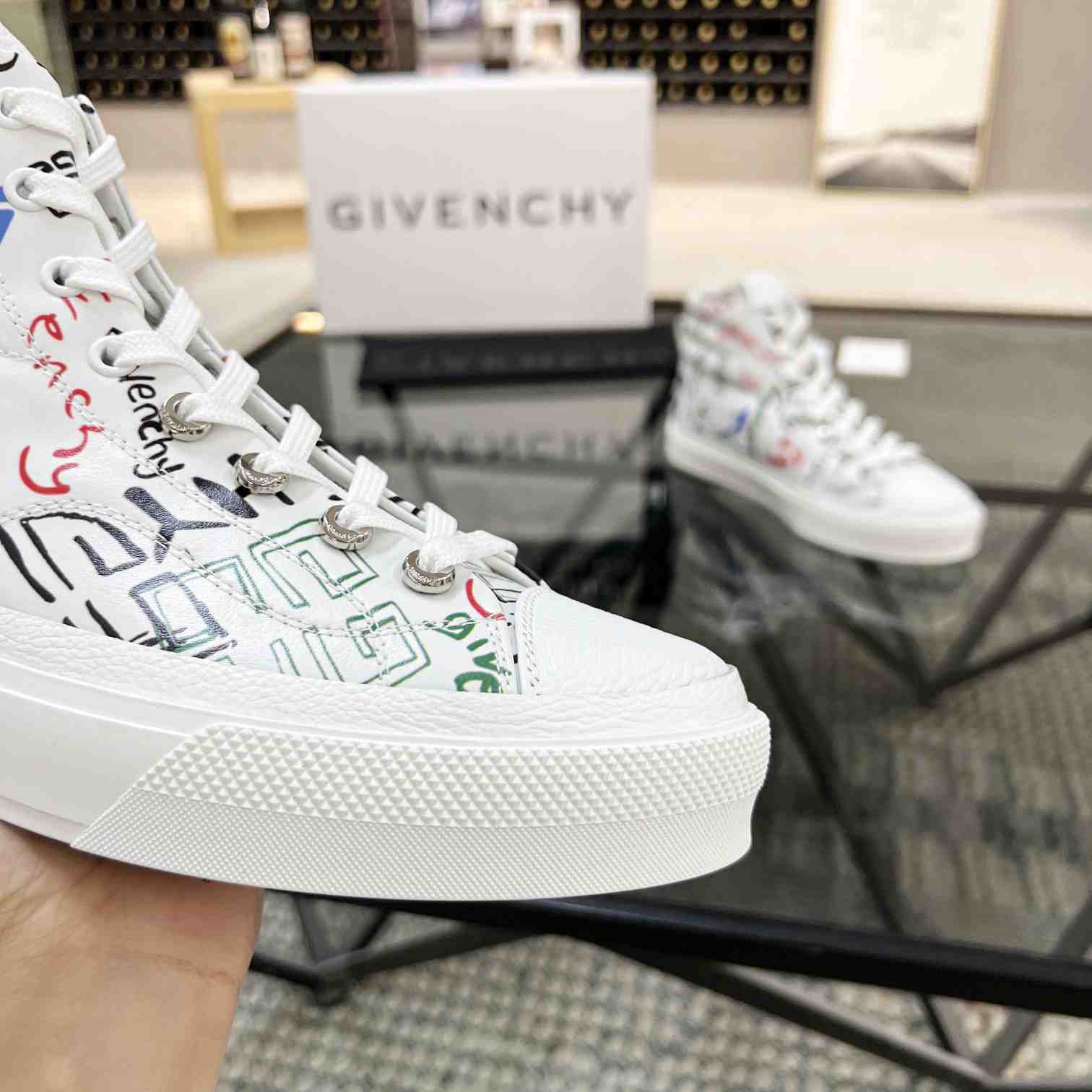 Givenchy City High Top Sneaker - DesignerGu