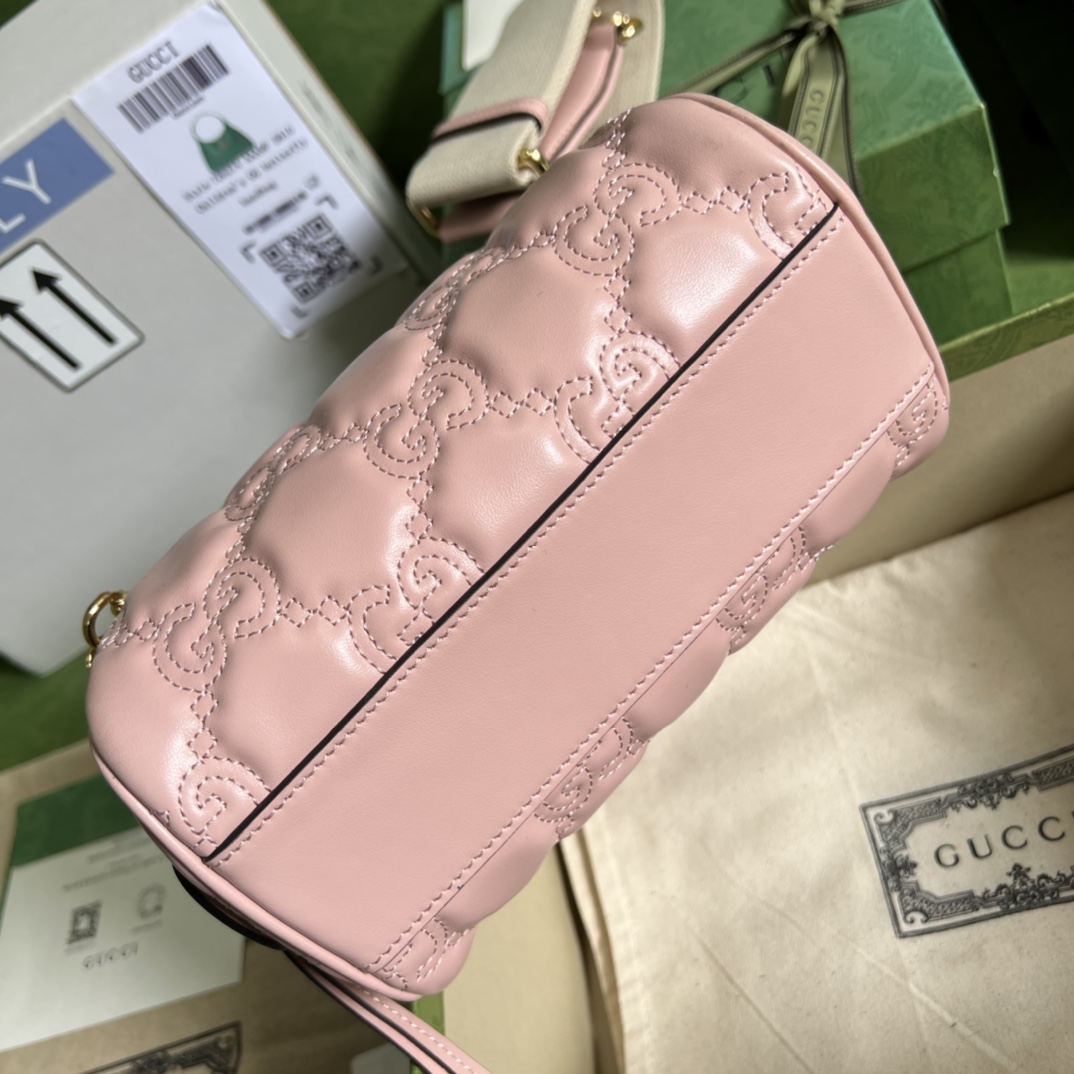 Gucci GG Matelassé Mini Bag(19*13*11cm) - DesignerGu