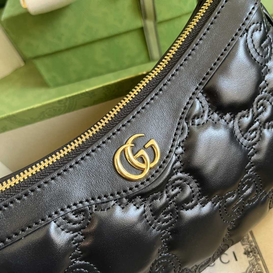 Gucci GG Matelassé Handbag(25-15-8cm) - DesignerGu