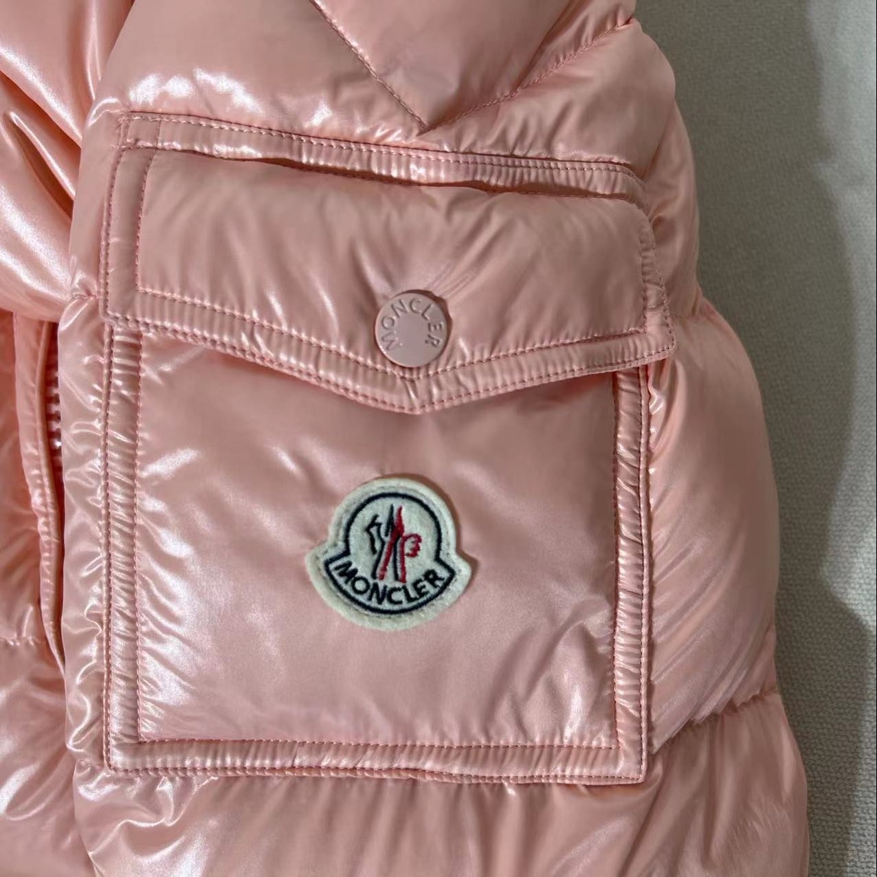 Moncler Short Down Jacket - DesignerGu