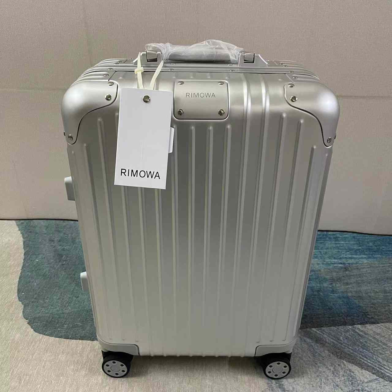 Rimowa Luggage - DesignerGu