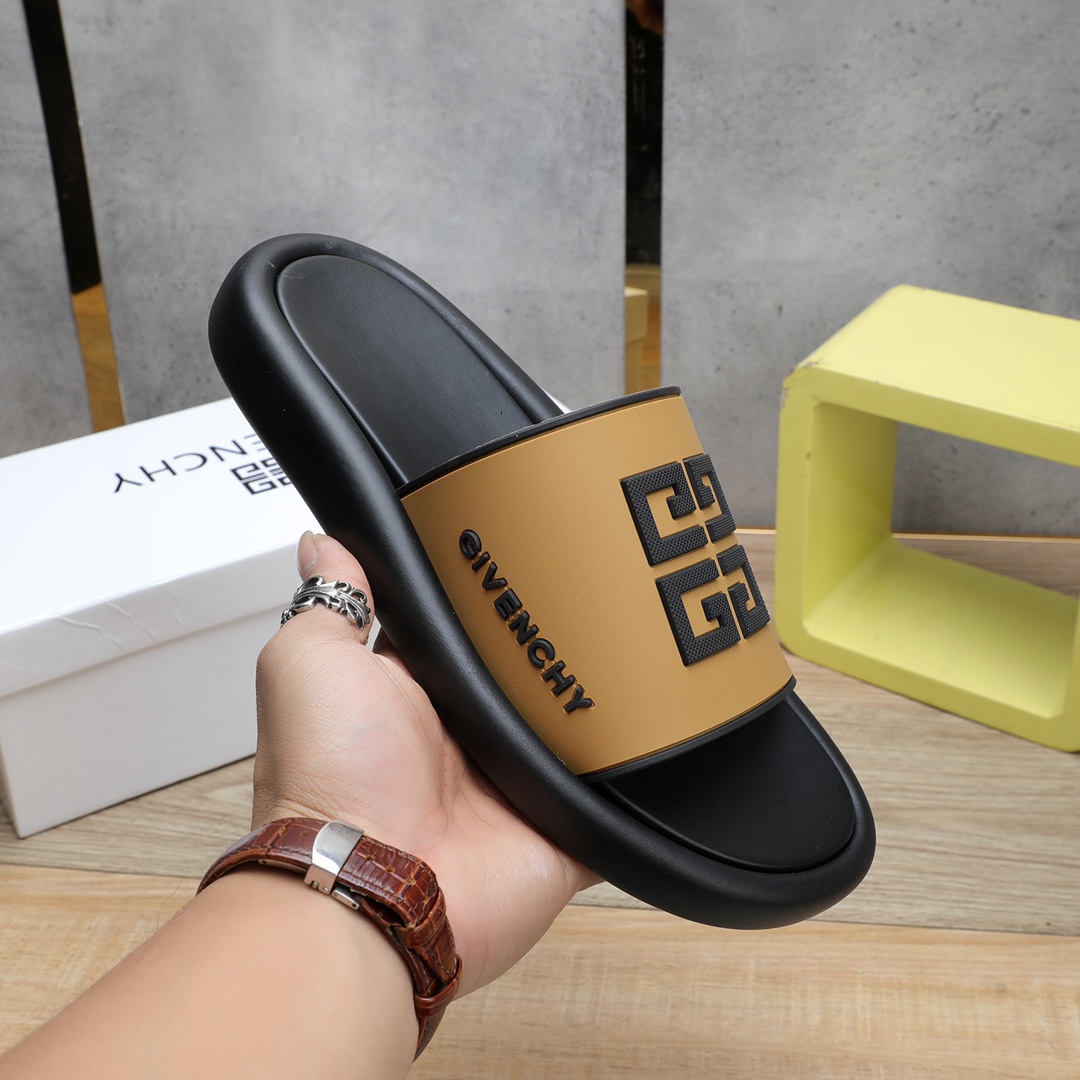 Givenchy 4G Logo Rubber Slides Sandals - DesignerGu