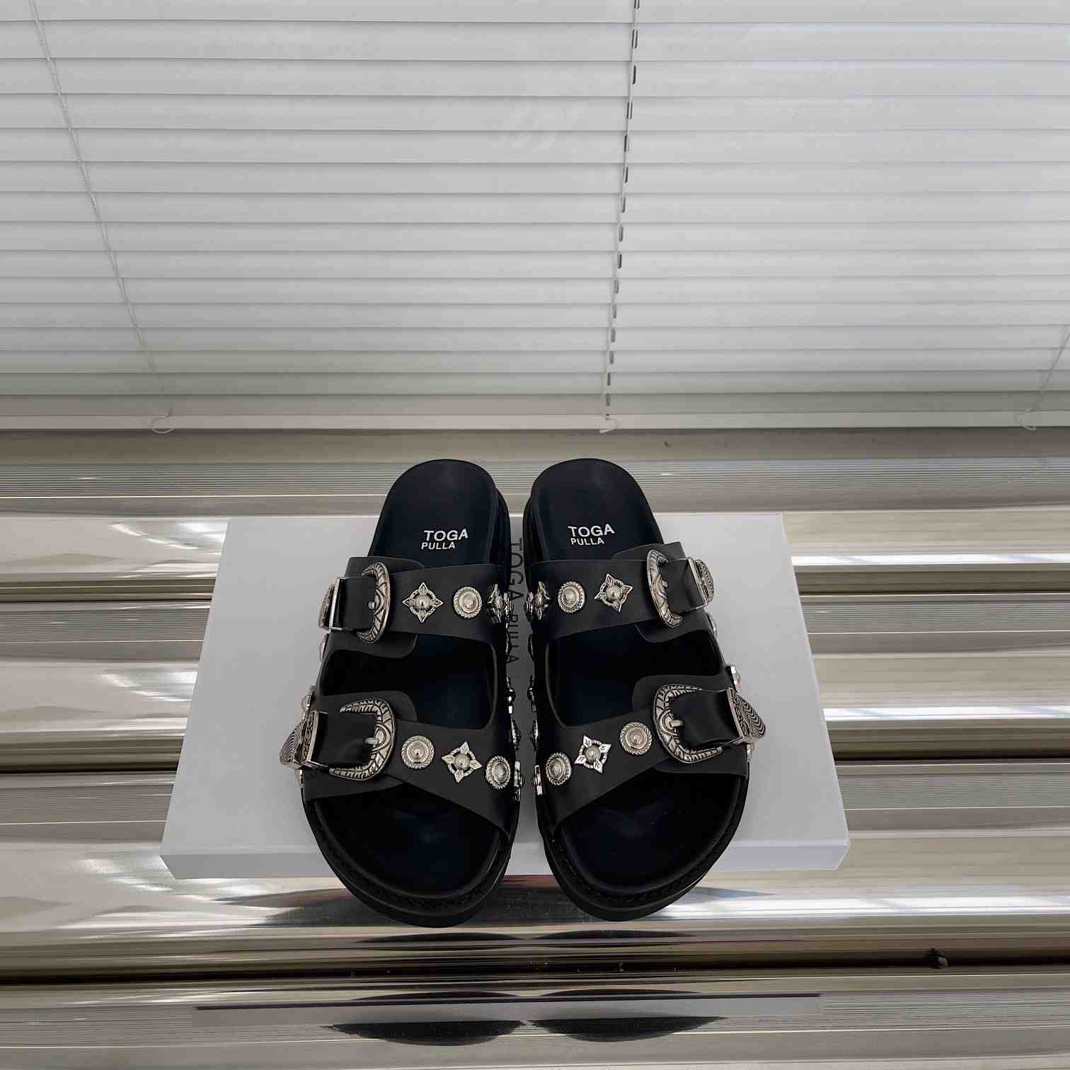 Toga Virilis Studded Leather Slides - DesignerGu