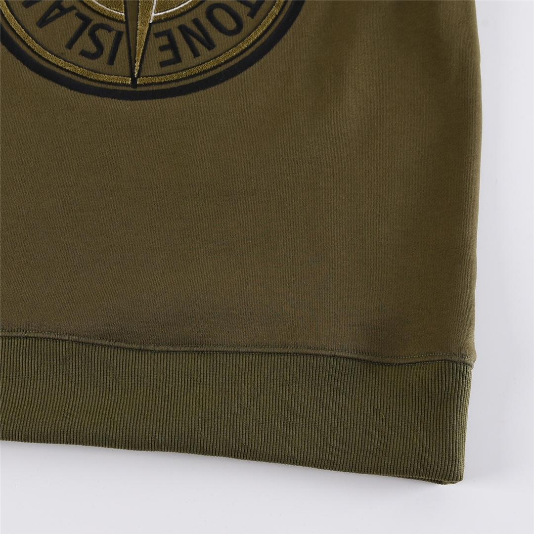 Stone Island Crew Neck Sweatshirt - DesignerGu