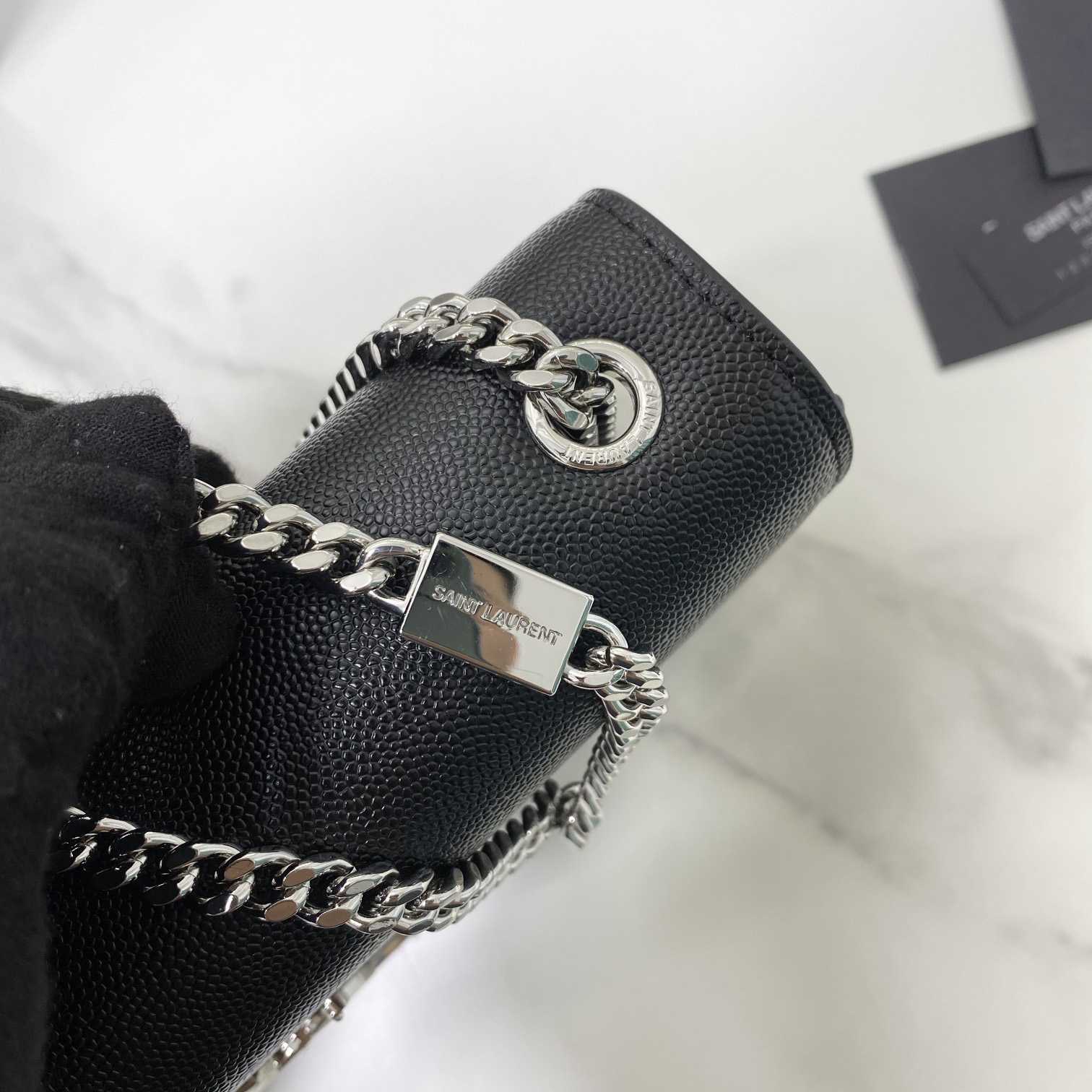 Saint Laurent Kate Medium Chain Bag In Grain De Poudre Embossed Leather - DesignerGu