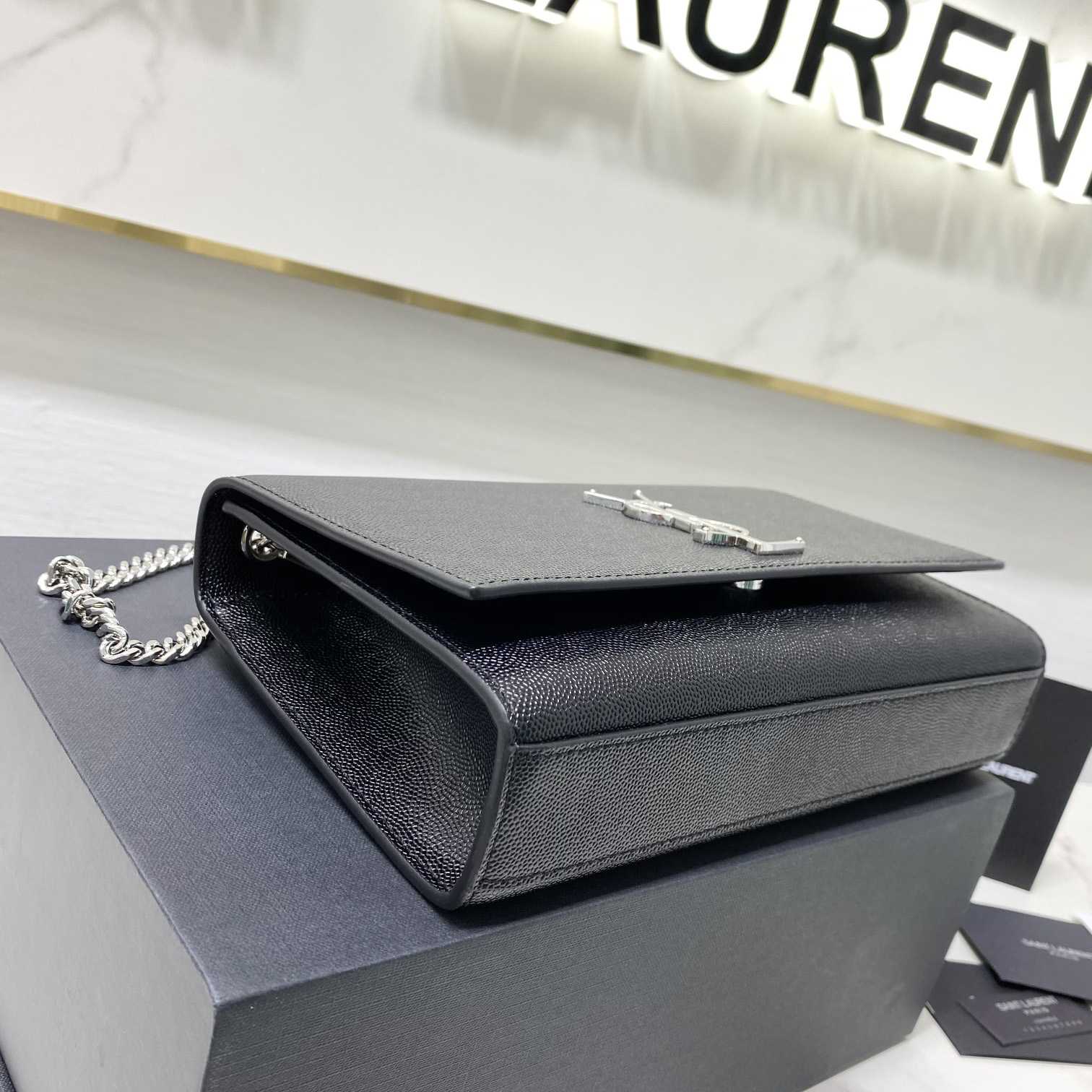 Saint Laurent Kate Medium Chain Bag In Grain De Poudre Embossed Leather - DesignerGu