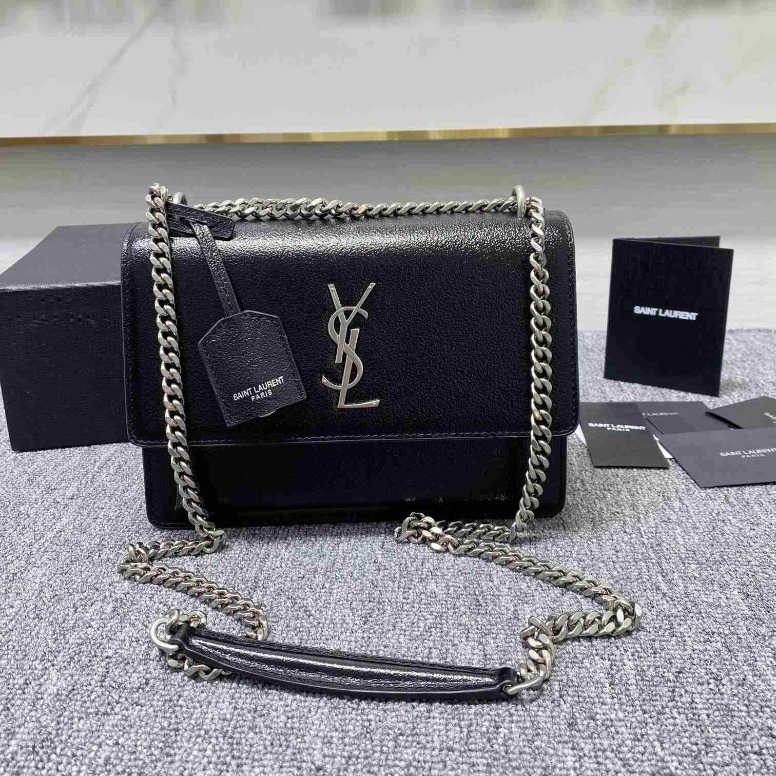 Saint Laurent Sunset Medium Chain Bag In Smooth Leather  - DesignerGu