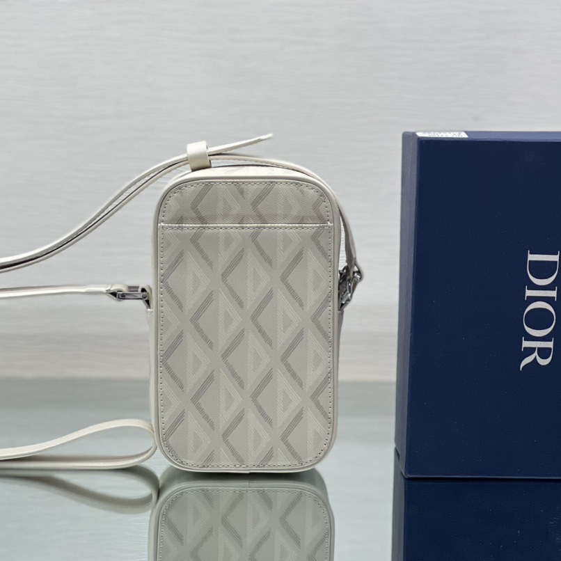 Dior Hit The Road Vertical Pouch  - DesignerGu