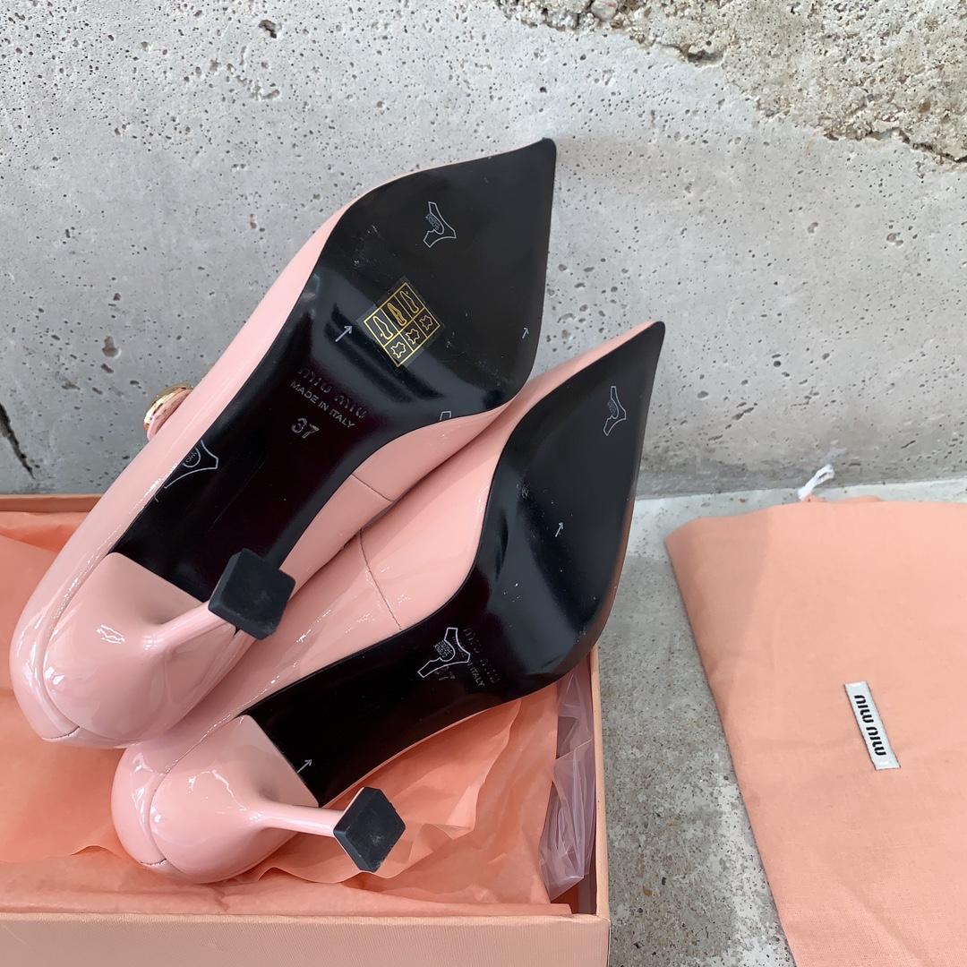 Miu Miu Patent Leather Pumps - DesignerGu