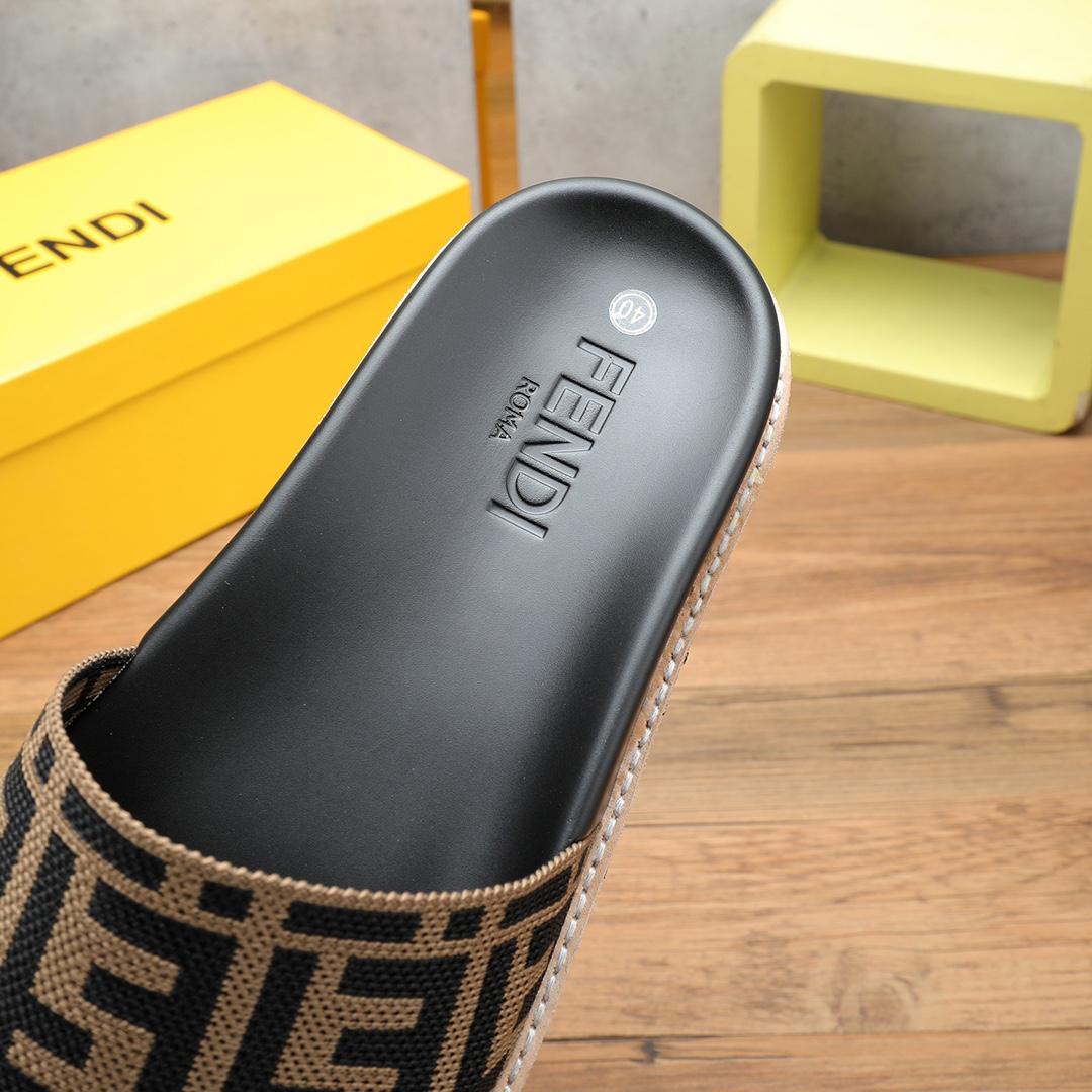 Fendi FF Logo Slides - DesignerGu