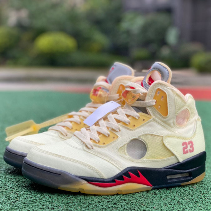 AirJordan 5 AJ5 x Off-White Ow Sneaker      DH8565-100 - DesignerGu