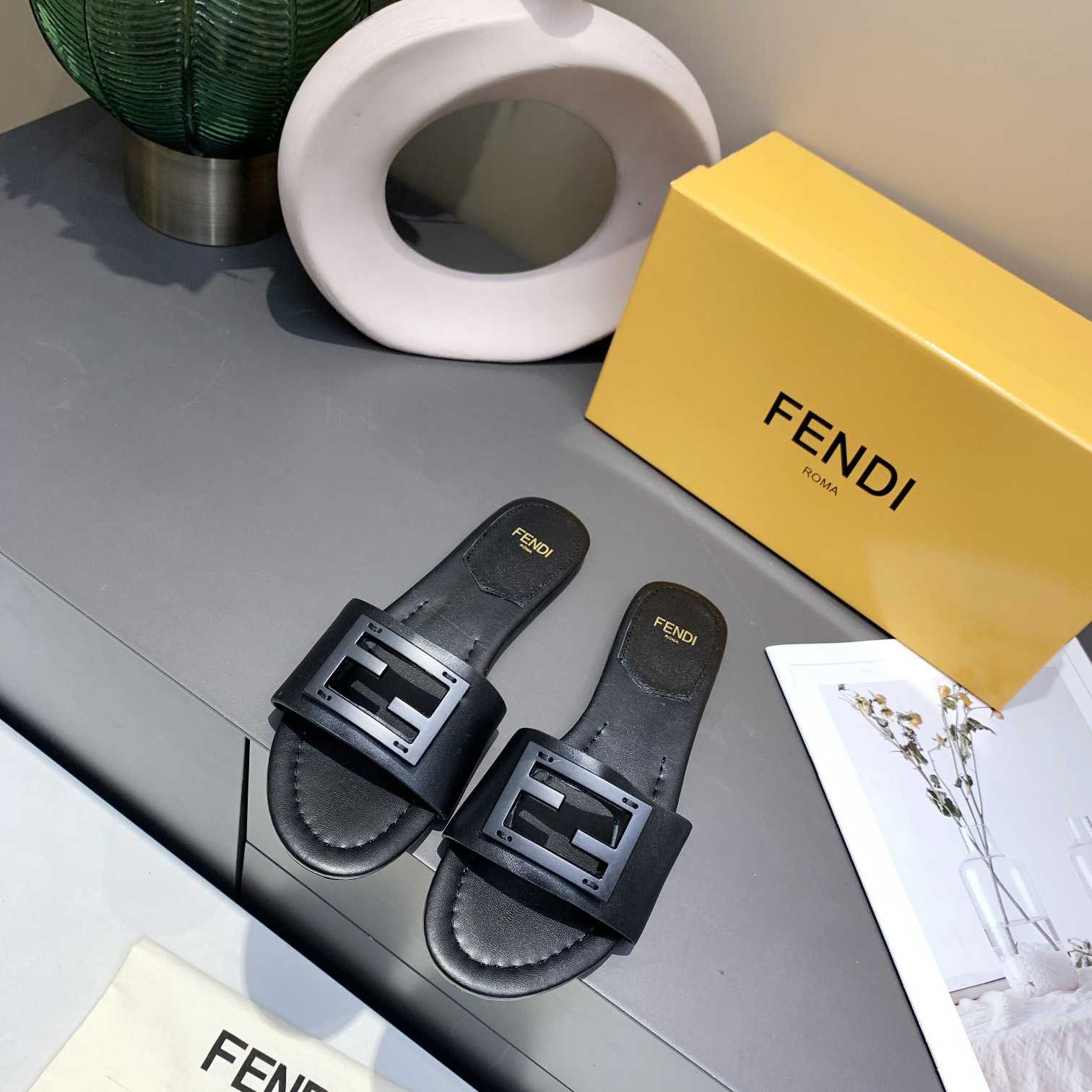 Fendi Signature Black Leather Slides - DesignerGu