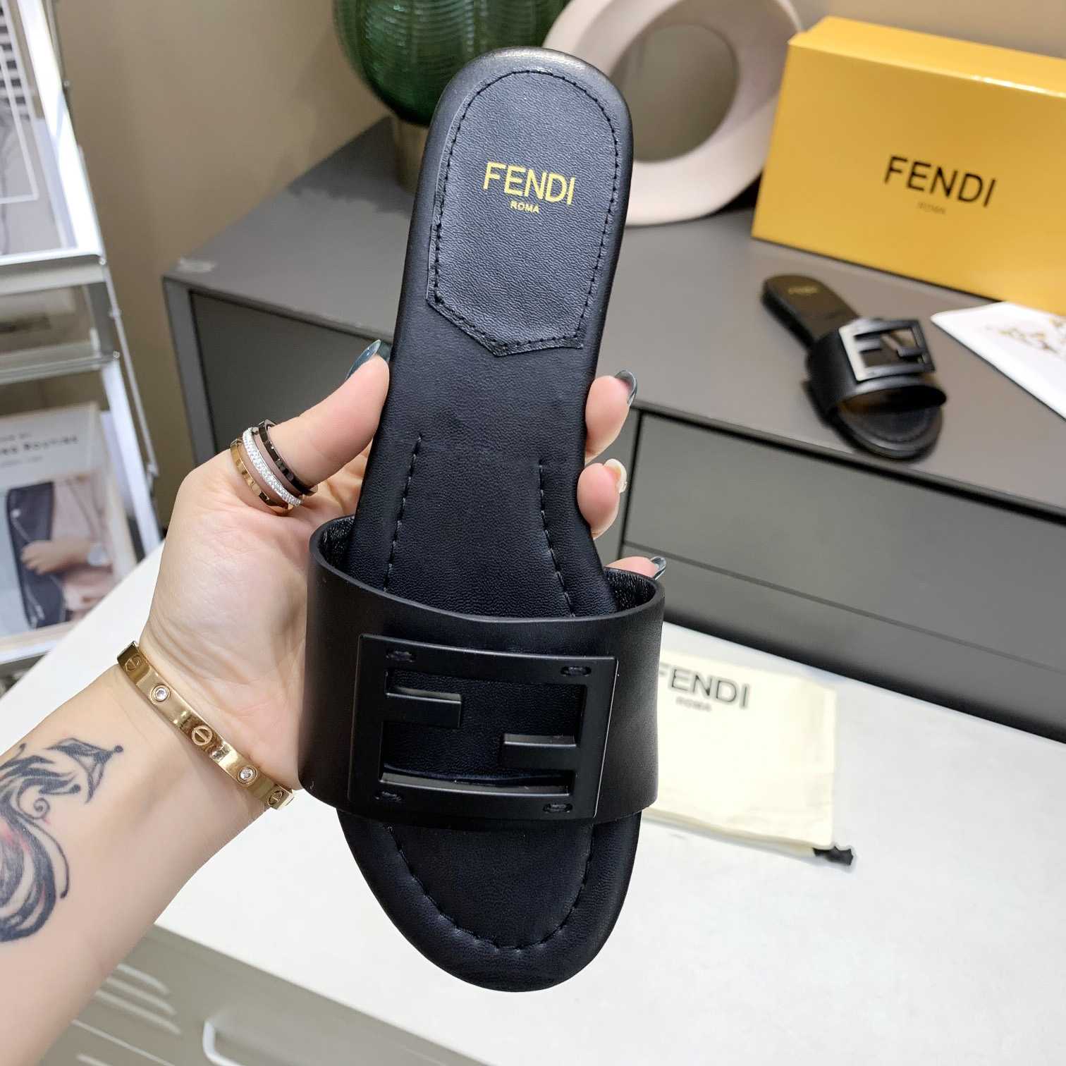 Fendi Signature Black Leather Slides - DesignerGu