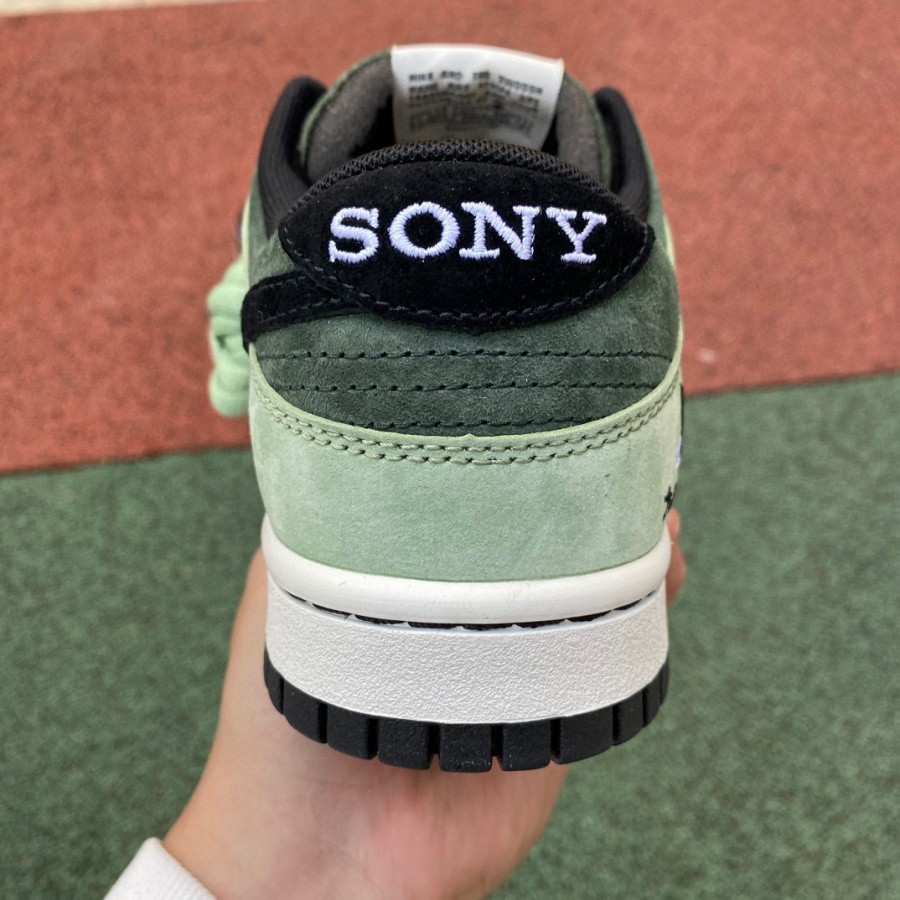 TravisScott x Playstation x Nike SB Dunk Low Sneaker       CU1726-777 - DesignerGu