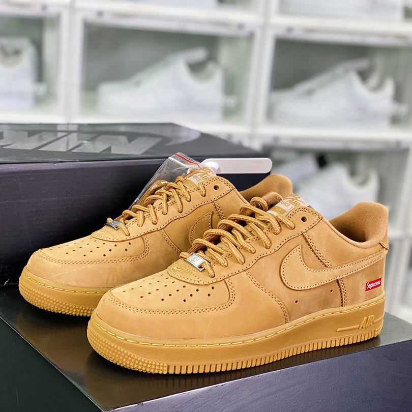 Supreme x Nike  Air Force 1 Low'07