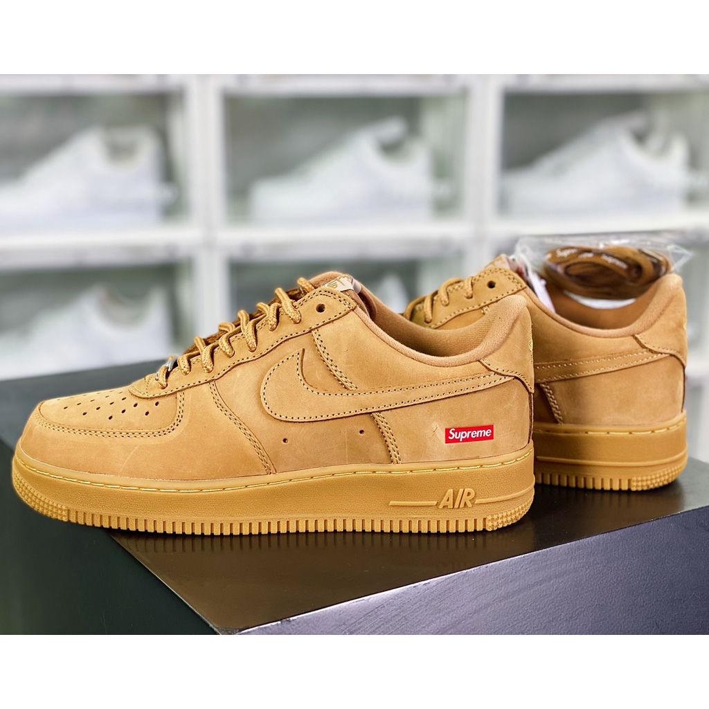 Supreme x Nike  Air Force 1 Low'07