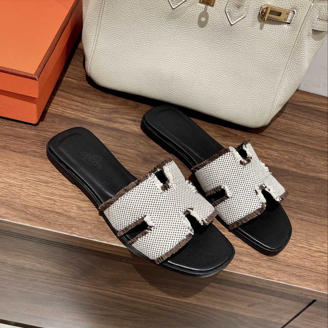 Hermes Oran Sandal - DesignerGu