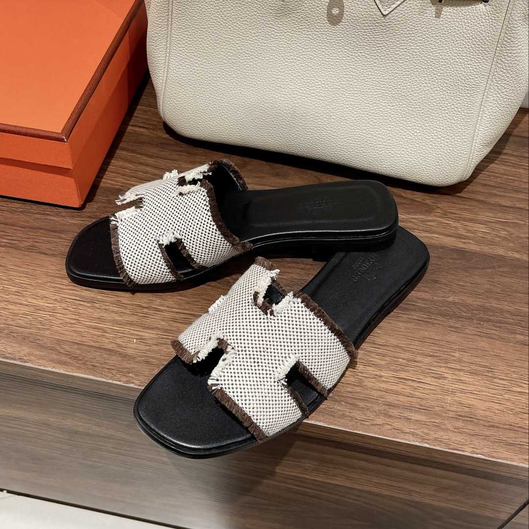 Hermes Oran Sandal - DesignerGu