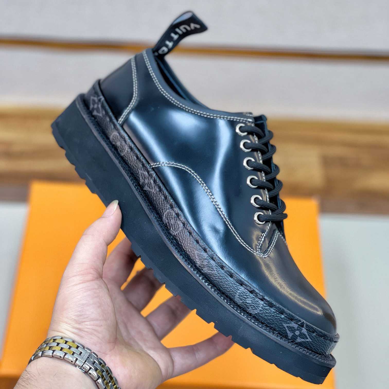 Louis Vuitton Millenium Lace-Up Shoes - DesignerGu