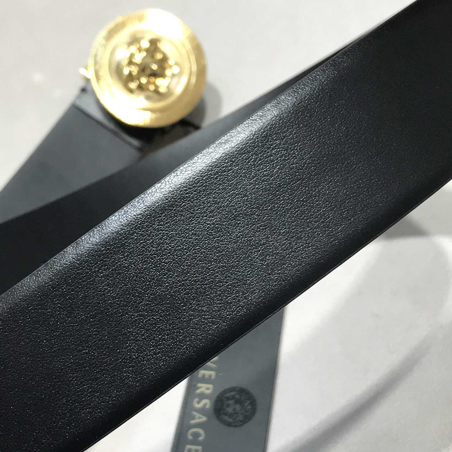 Versace Medusa Leathre Belt 38mm - DesignerGu