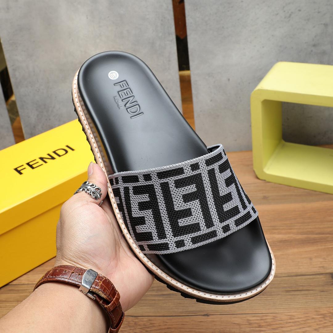 Fendi FF Logo Slides - DesignerGu