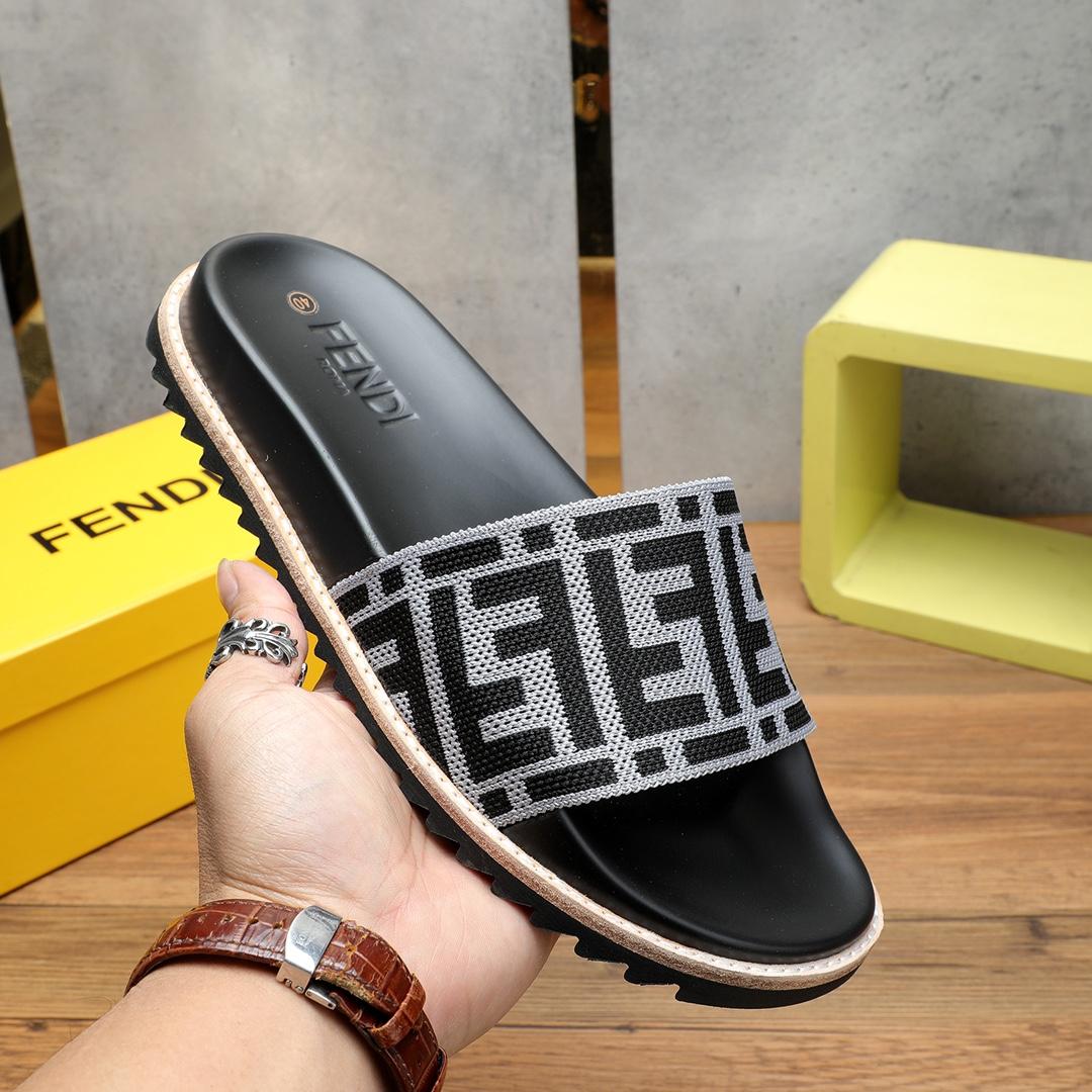 Fendi FF Logo Slides - DesignerGu