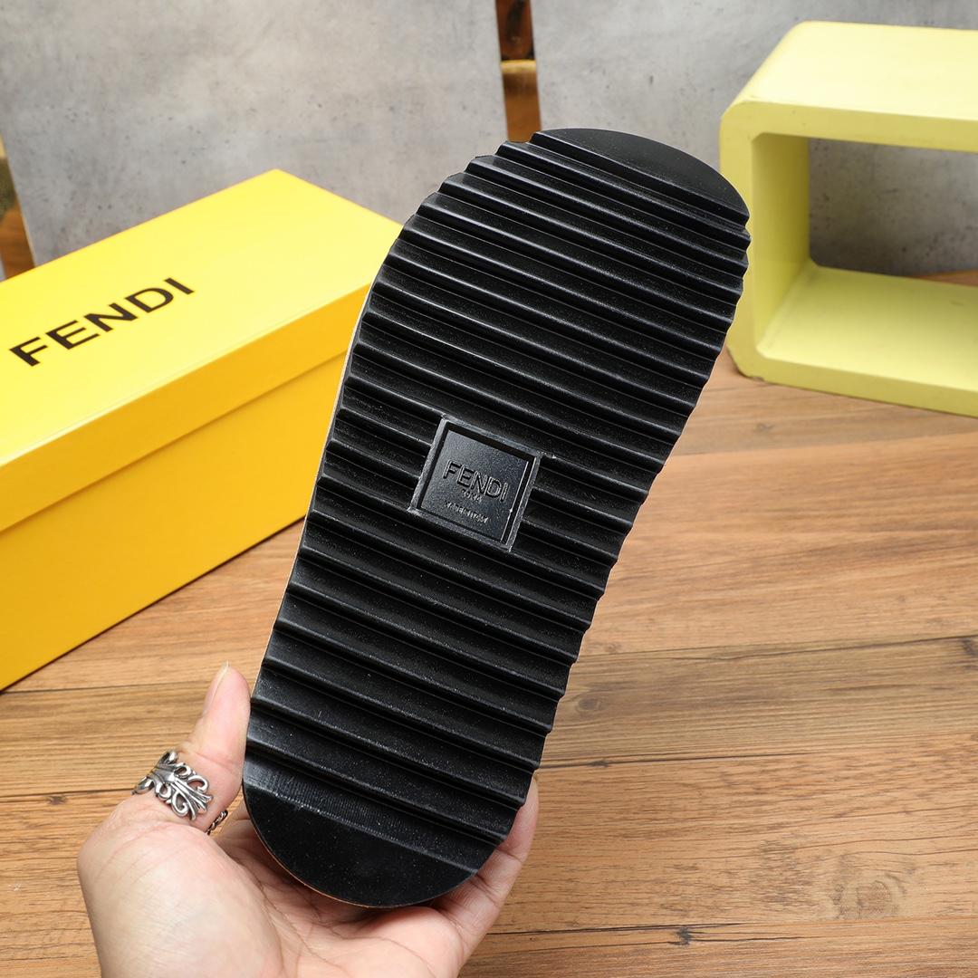 Fendi FF Logo Slides - DesignerGu