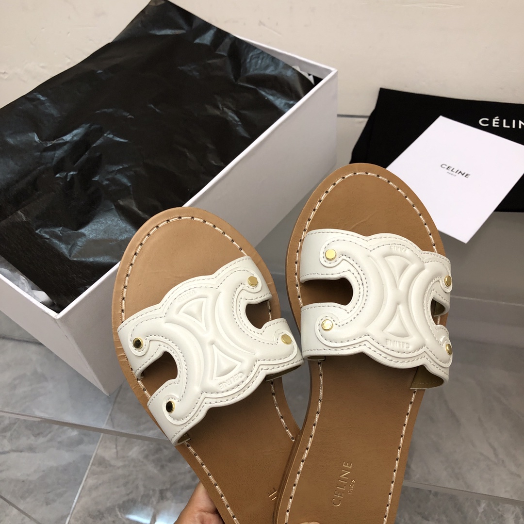 Celine Triomphe Mule In Calfskin - DesignerGu