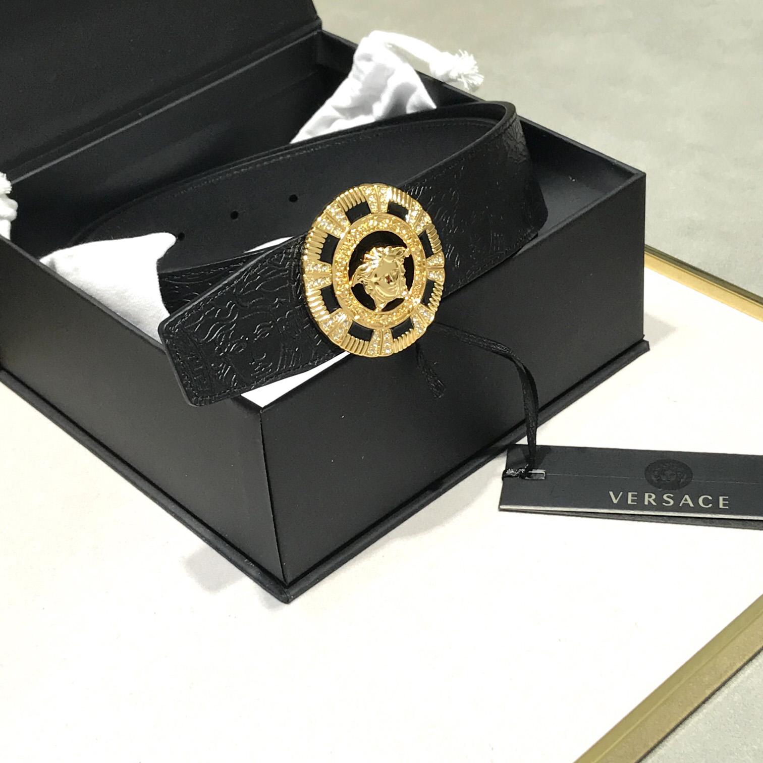 Versace Medusa Leathre Belt    39mm - DesignerGu