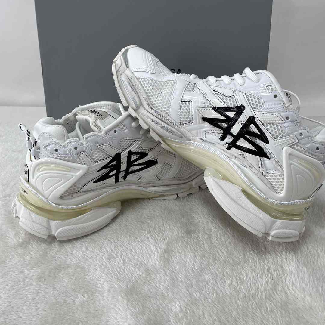 Balenciaga Runner Graffiti Sneaker In White - DesignerGu