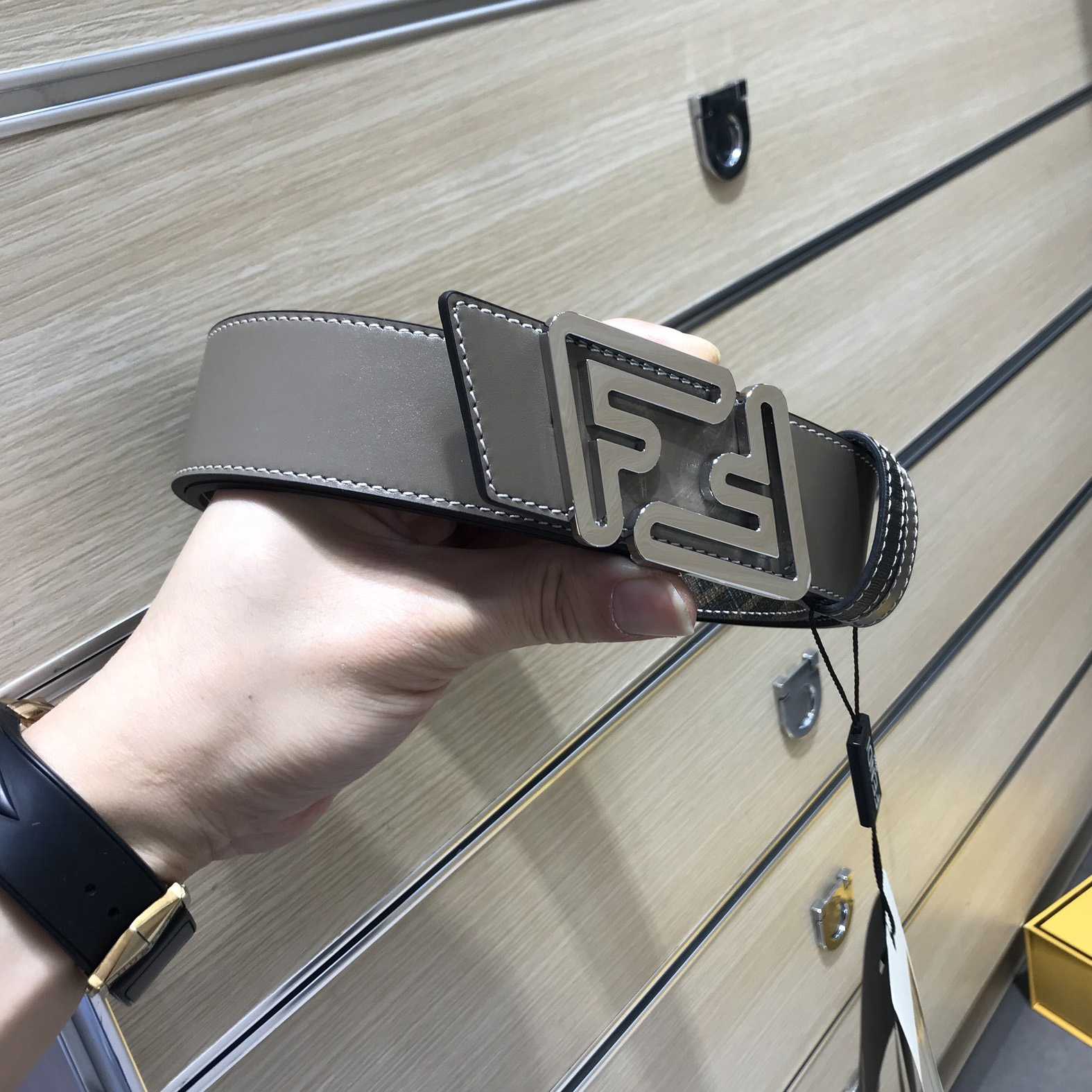 Fendi Leather Belt - DesignerGu