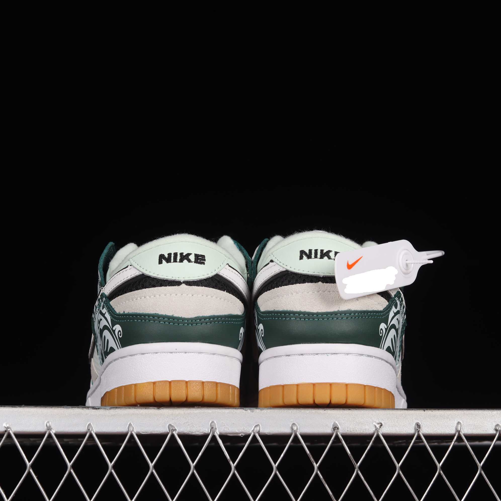 Nike Dunk Scrap 