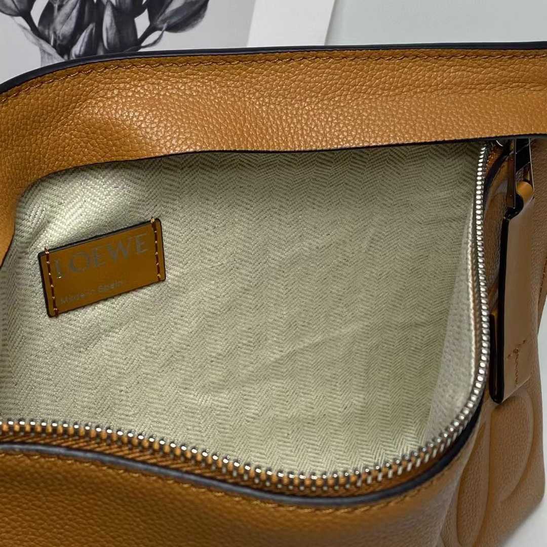 Loewe T Pouch In Grained Calfskin - DesignerGu